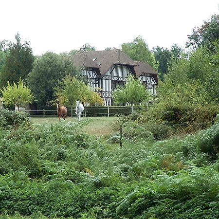 Le Pommier Doux, Maison D'Hote Du Domaine Du Chateau D'Argeronne La Haye-Malherbe Exteriér fotografie